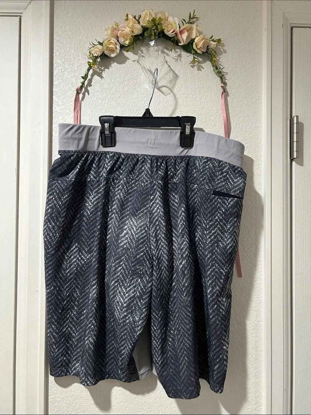 Lululemon T.H.E. Short *9